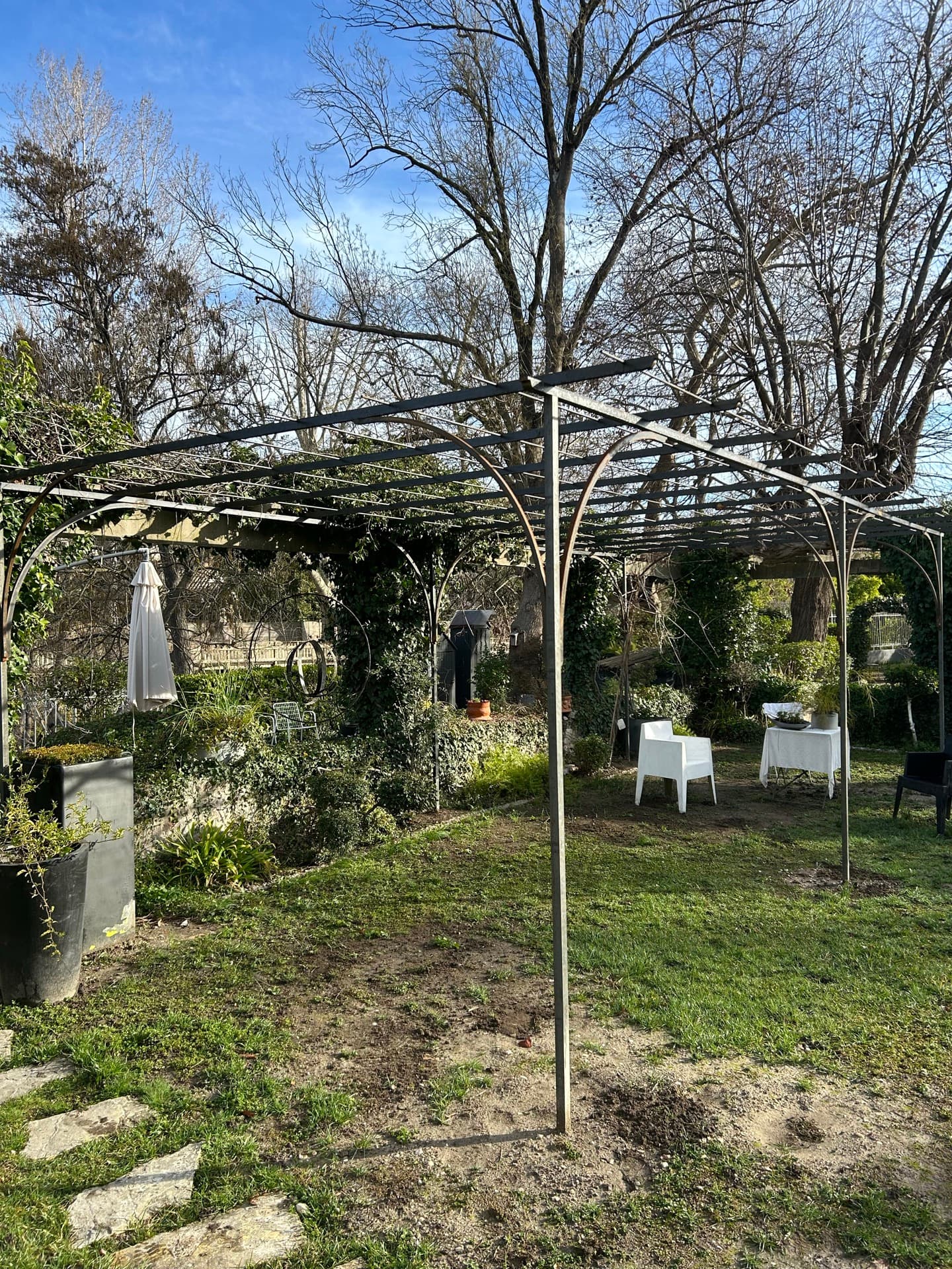Pergola en fer forgé