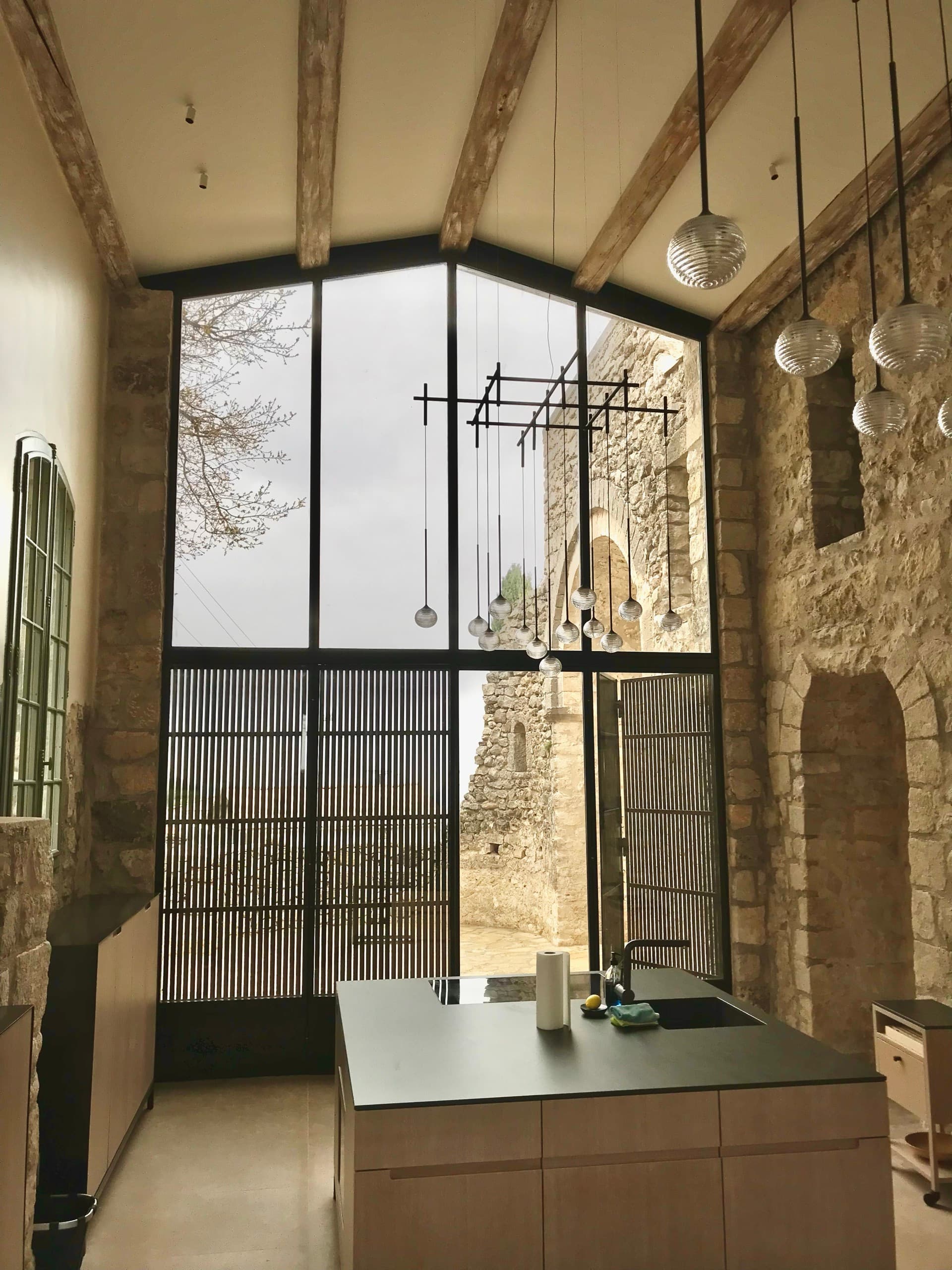 Porte vitrée en fer forgé sur mesure